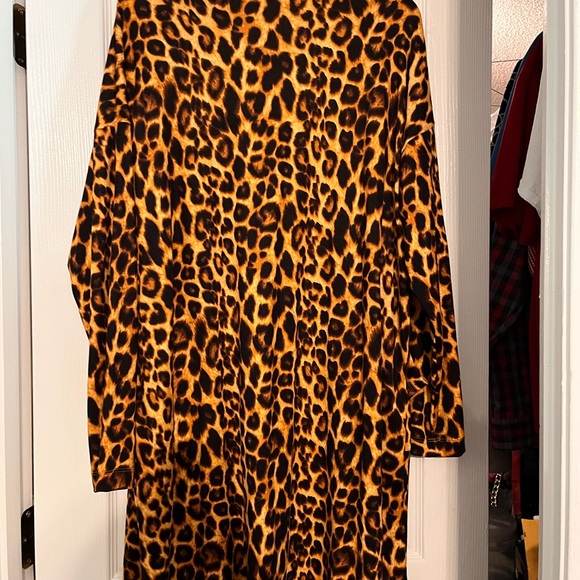 Cardigan - Picture 4 of 4